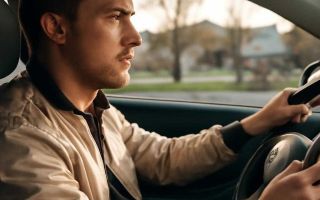 Почему мотор глохнет при переводе селектора в drive
