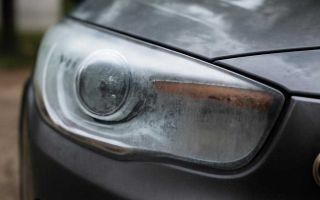 Запотевание фар изнутри корпуса и порядок действий без лишних затрат