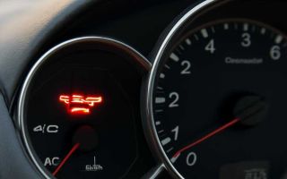 Почему загорается лампа давления масла на прогретом двигателе