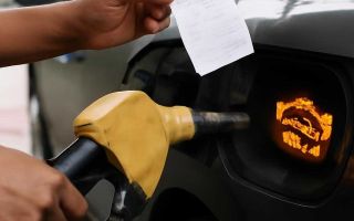 Почему загорается чек двигателя после некачественной заправки