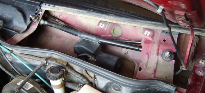 Меняем трапецию дворника на Daewoo Nexia