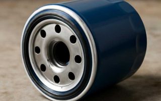 Как масляный фильтр удерживает грязь и спасает двигатель