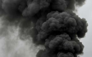 Черный дым при разгоне и реальные причины его появления