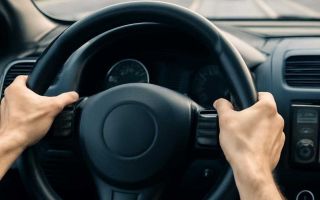 Почему руль бьет при торможении на высокой скорости