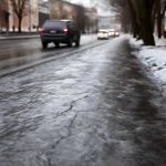 Как держать автомобиль на льду без лишних движений