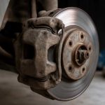 Как распознать износ тормозных суппортов по реальным признакам