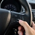 Почему машину подергивает при активации круиз-контроля