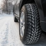 Какими бывают зимние шины для первых осознанных покупок