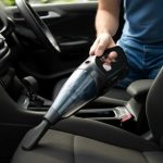 Выбор автомобильного пылесоса для регулярной уборки салона